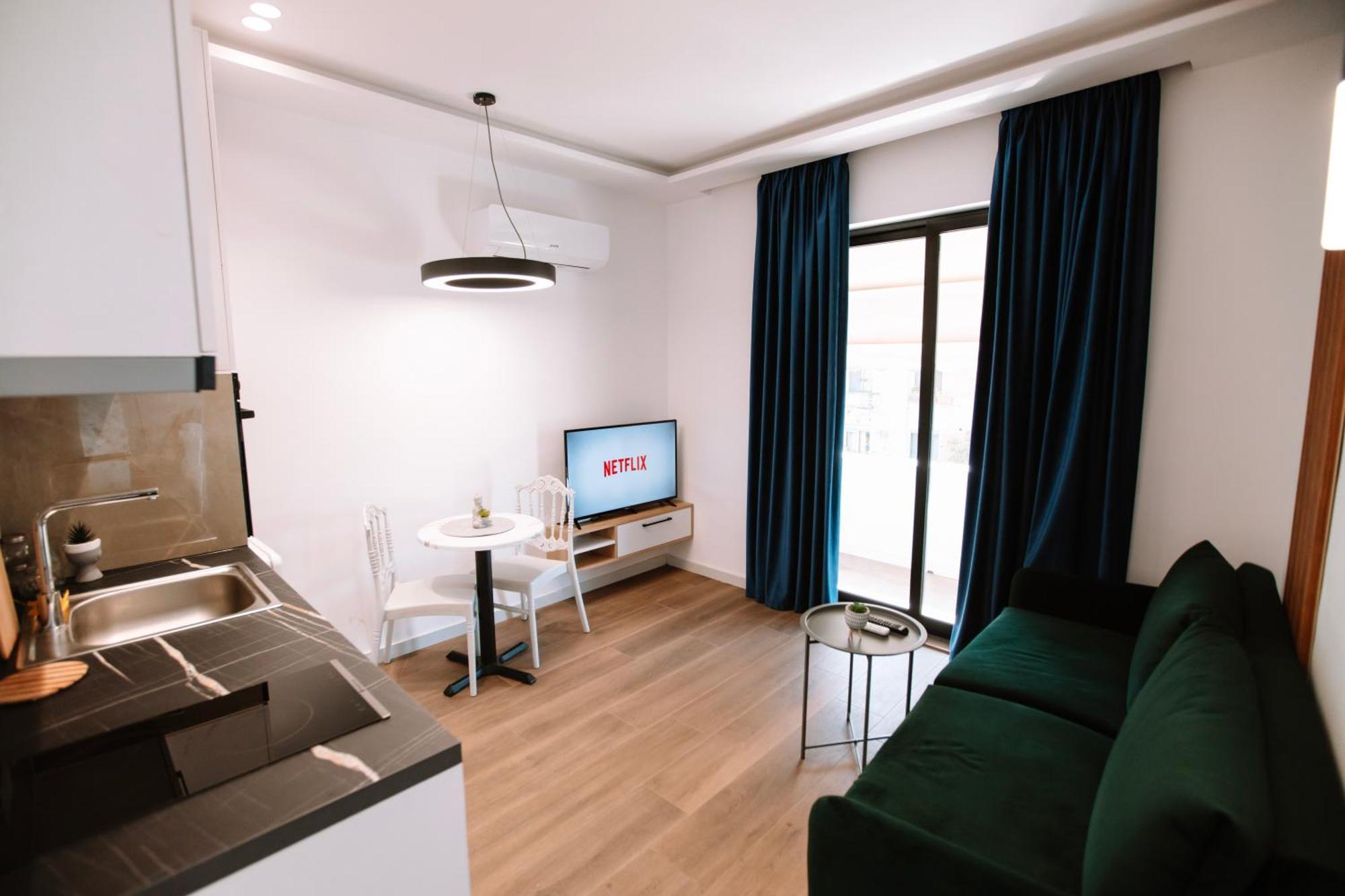 Barrikada Str Modern Apartments - The Nest Tiranë Eksteriør bilde