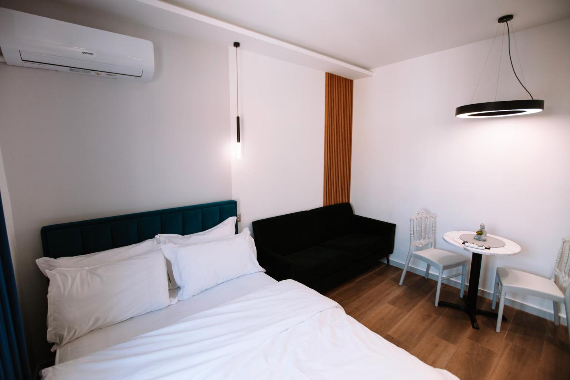 Barrikada Str Modern Apartments - The Nest Tiranë Eksteriør bilde