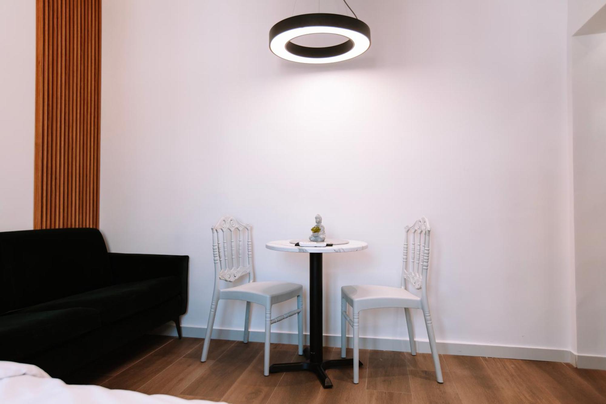 Barrikada Str Modern Apartments - The Nest Tiranë Eksteriør bilde